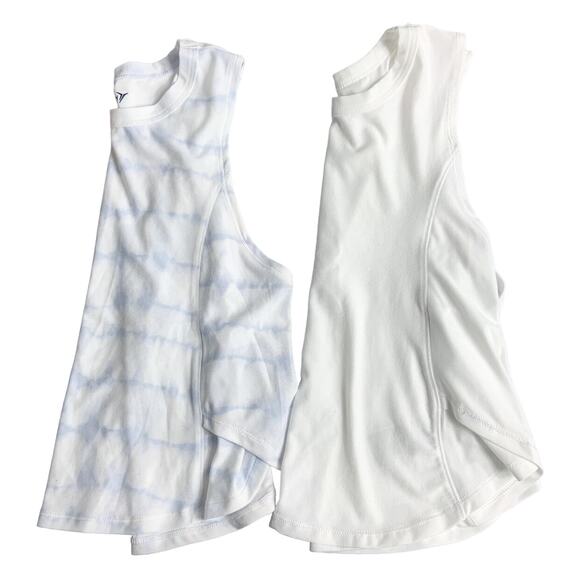 Old Navy Active Tank Bundle - Picture 1 of 10